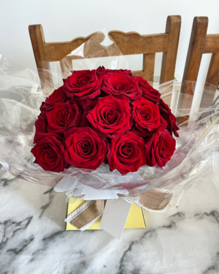 Red Rose Gift Bouquet