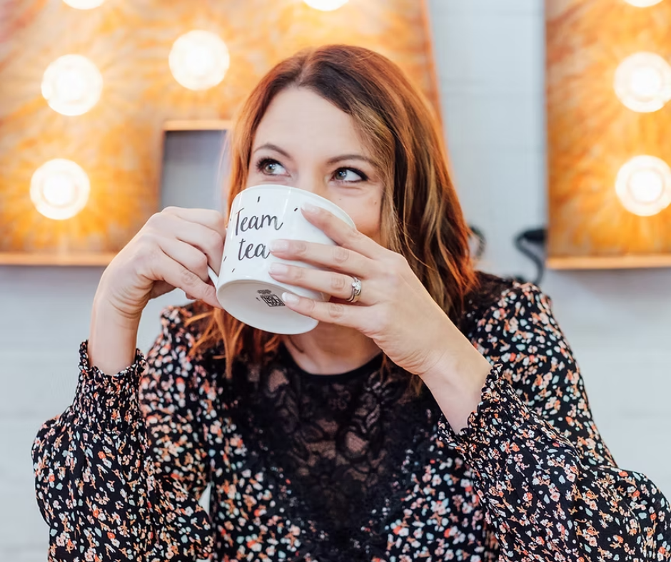 Tea and trim Hair