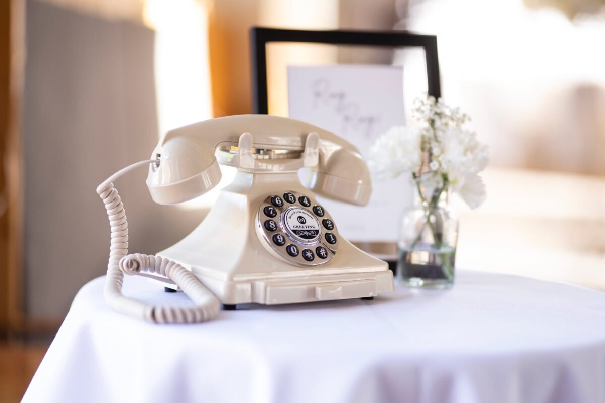 Blooming Roza Audio Guestbook